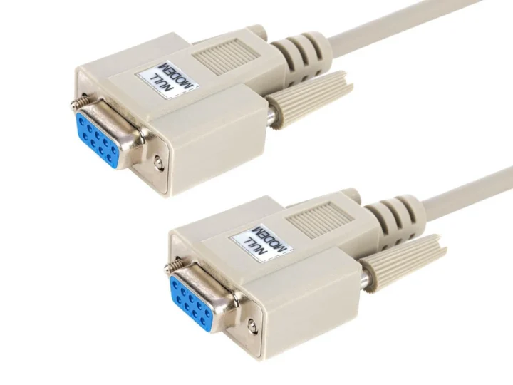 Monoprice Null Modem cable